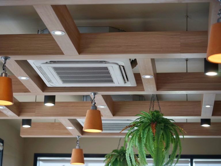 Contemporary air conditioning ceiling casssette installation in modern building
